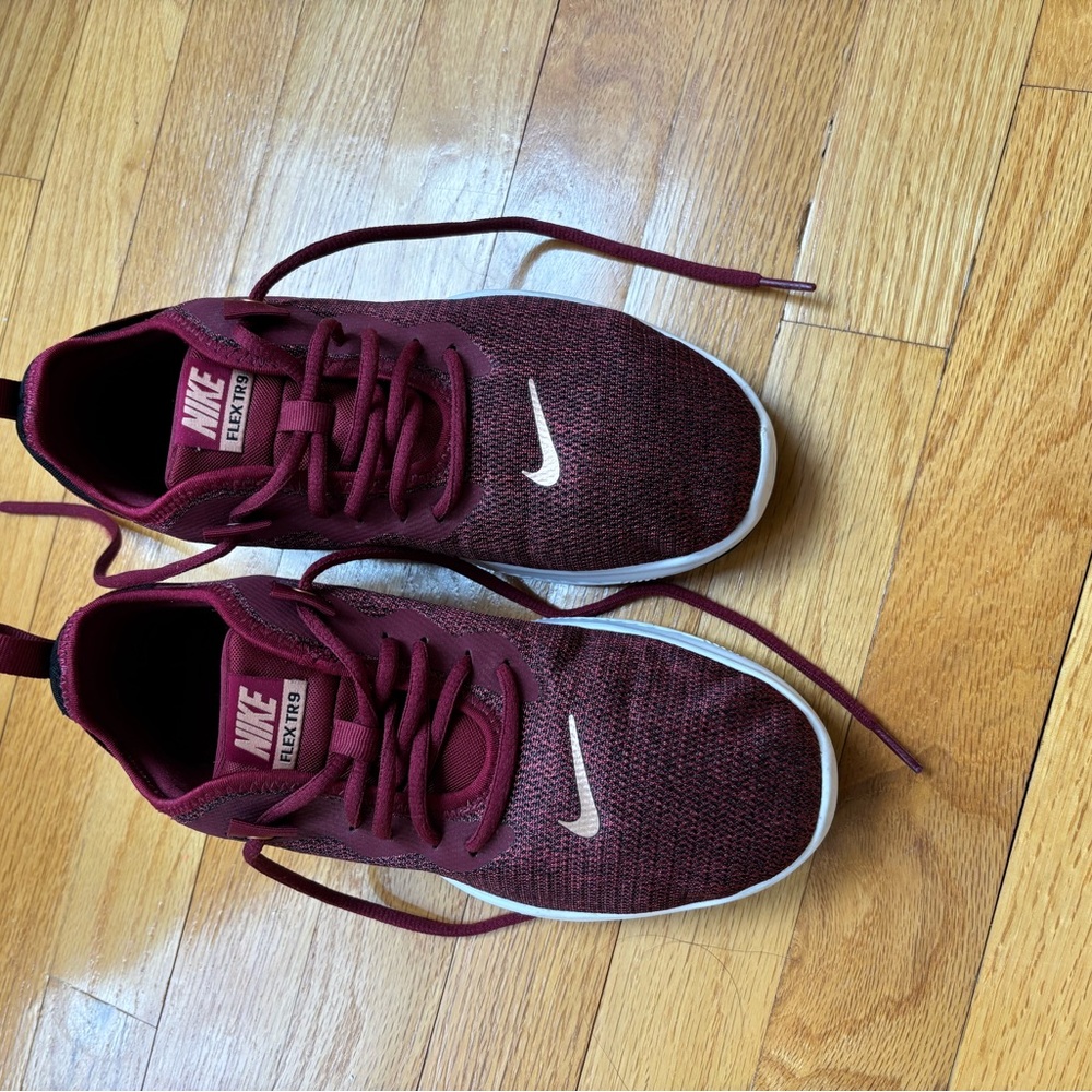 Nike Women's Athletic Shoes - Burgundy and White